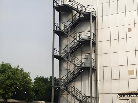 室外消防梯